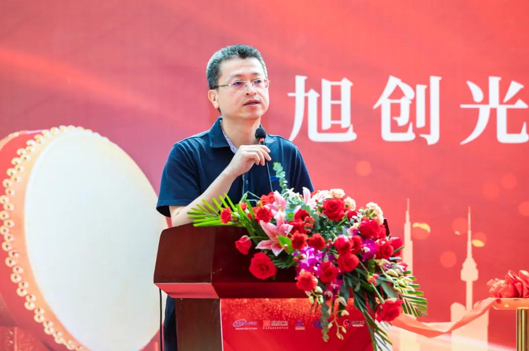 丁海1.jpg