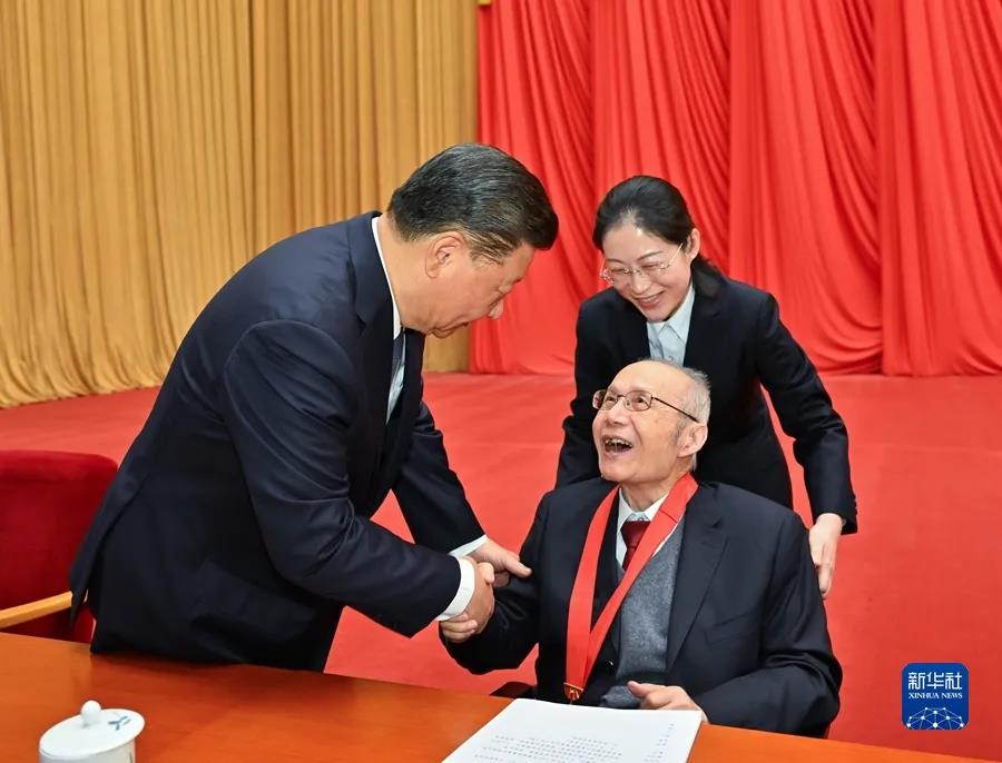 李仁.jpg